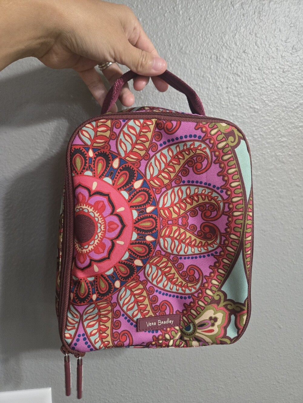 Vera Bradley Lighten Up Brunch Lunch Resort Medallion Bag